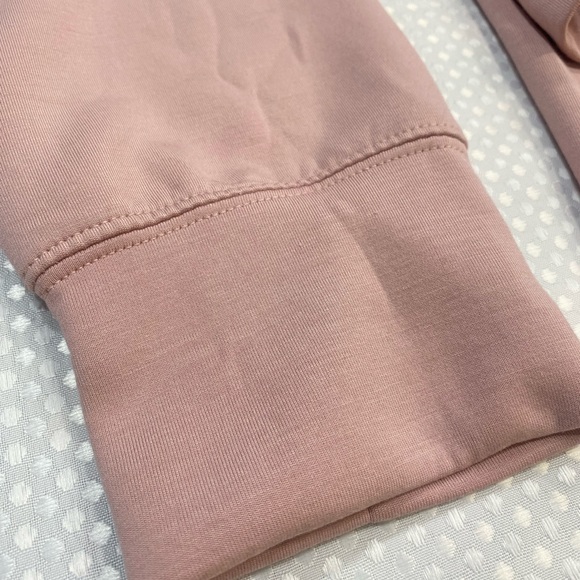 Pink Lounge Set - Picture 6 of 6